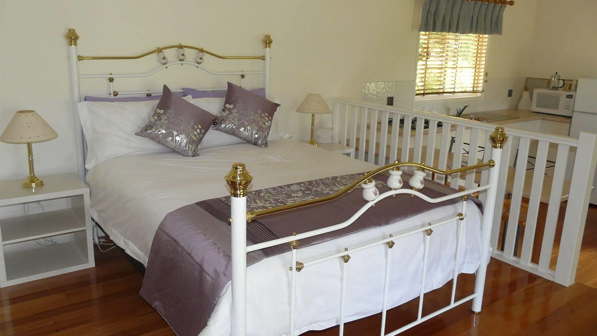 Granite Gardens Cottages & Lake Retreat Stanthorpe 4*,
